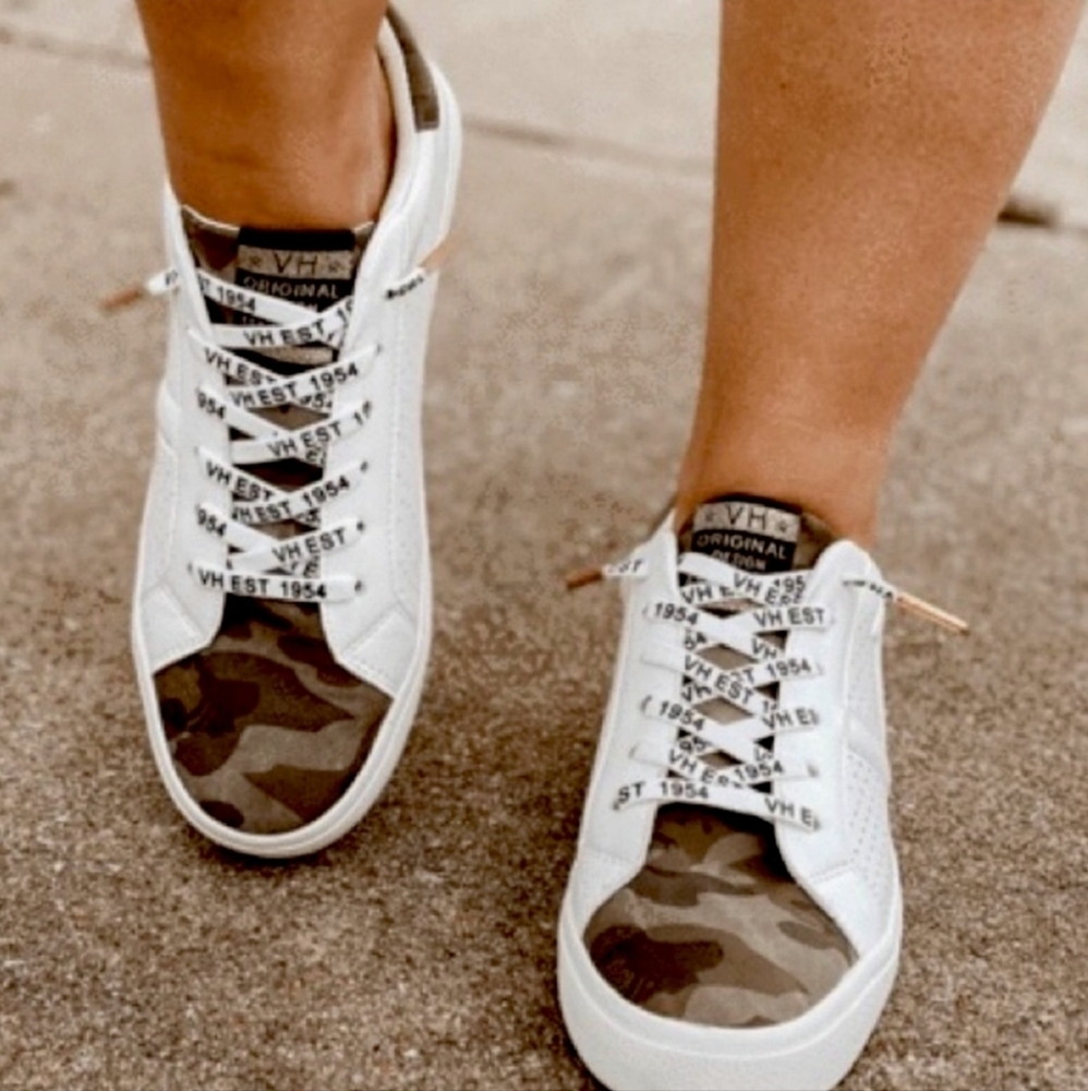 Vintage Havana "Kiki" White Camouflage Low Top Sneakers Shoes | Women's Size 7.5 - Picture 2 of 12